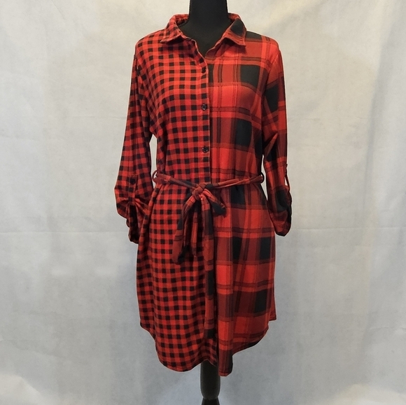 Almost Famous Plaid Tie Waist Button Up Dress 92% Polyester 8% Spandex Sz 2X - Picture 1 of 9